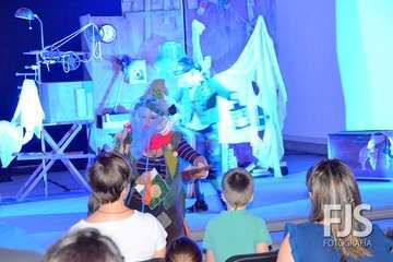 'El desván de la luna' llena San Juan de magia y duendes (Foto Francisco Javier Santana)